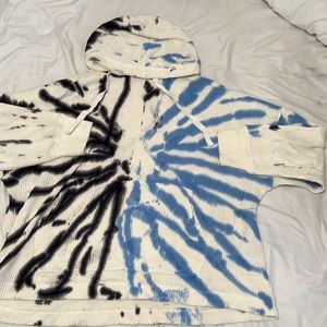 Tie Dye Pullover Hoodie